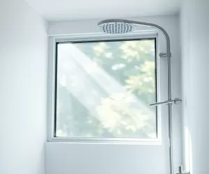 Okno w kabinie prysznicowej inspiracje